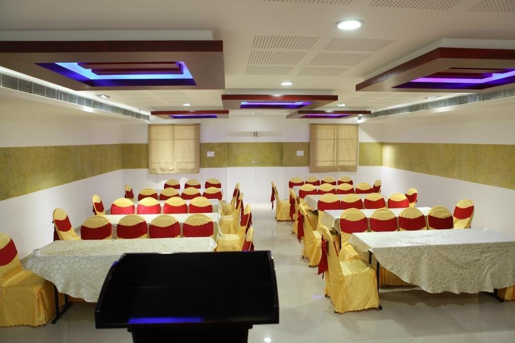 Hotel Hiton Perintalmanna Экстерьер фото