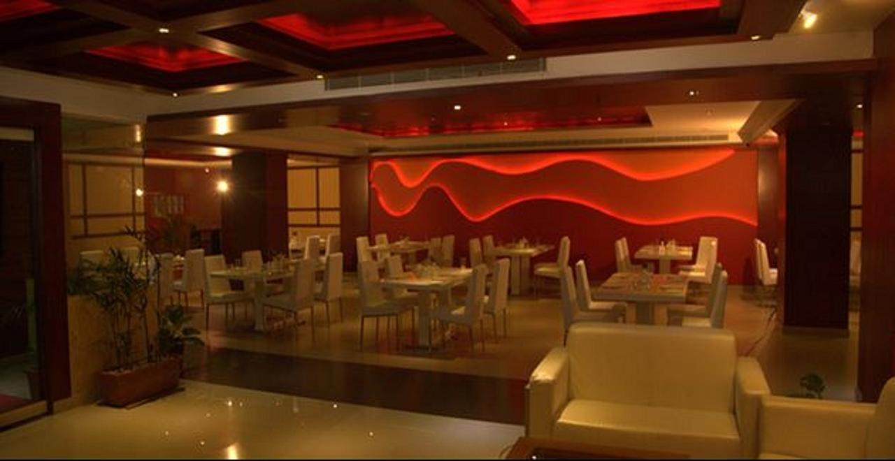 Hotel Hiton Perintalmanna Экстерьер фото